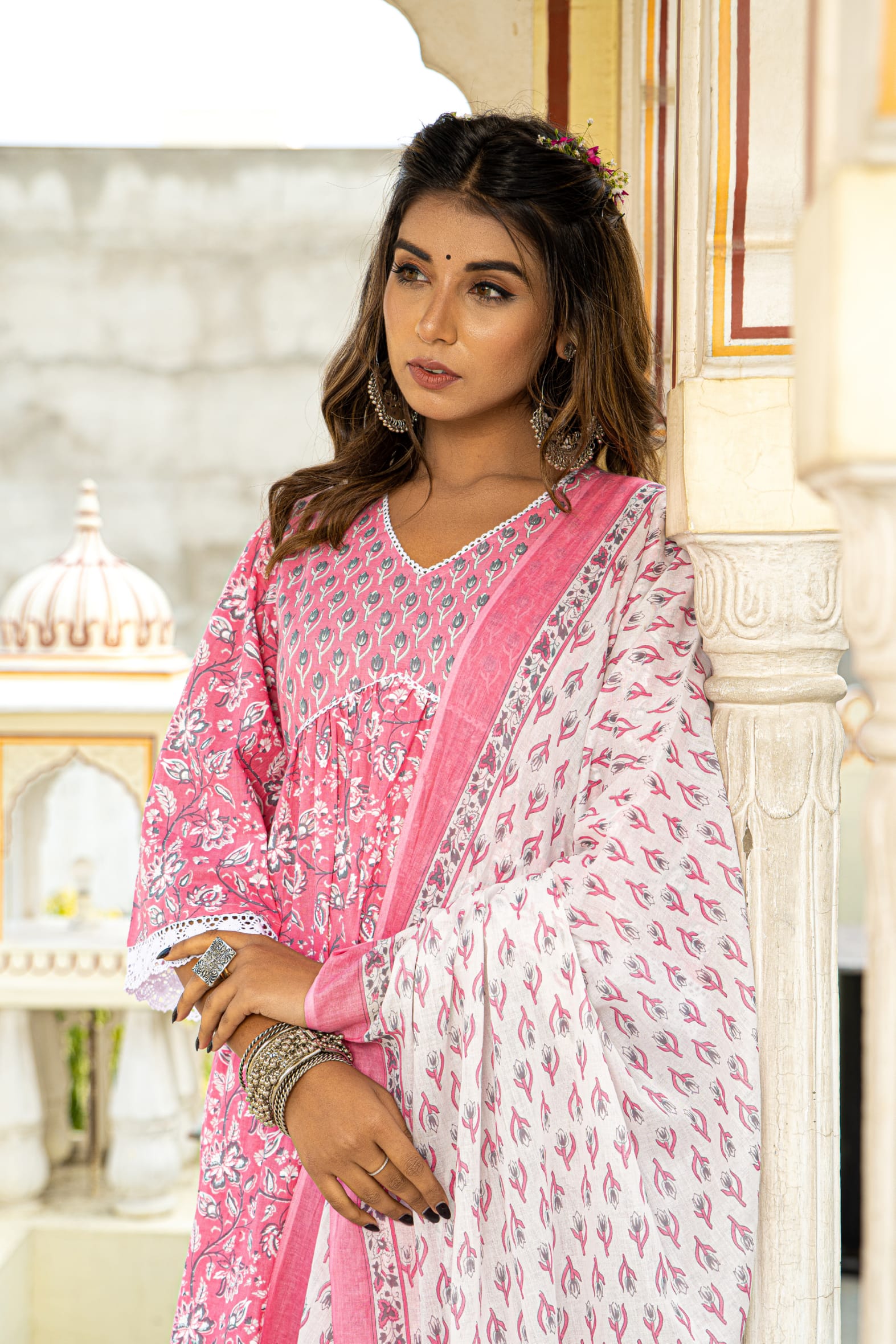 White Pink Hand Block Printed Cotton Suit - Set of 3